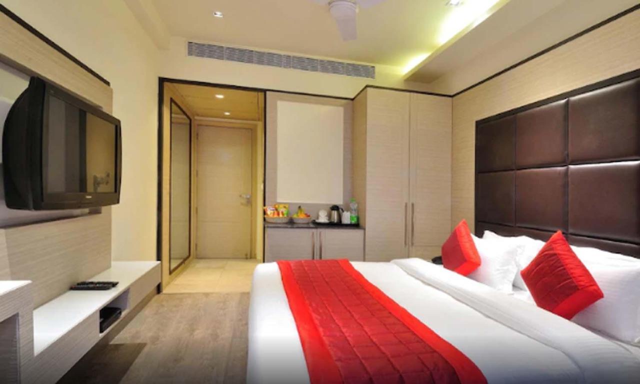 Hotel Royal Grand - Opposite Axis Bank East Patel Nagar Νέο Δελχί Εξωτερικό φωτογραφία