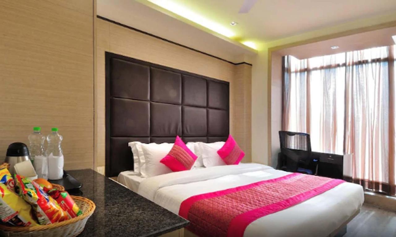 Hotel Royal Grand - Opposite Axis Bank East Patel Nagar Νέο Δελχί Εξωτερικό φωτογραφία