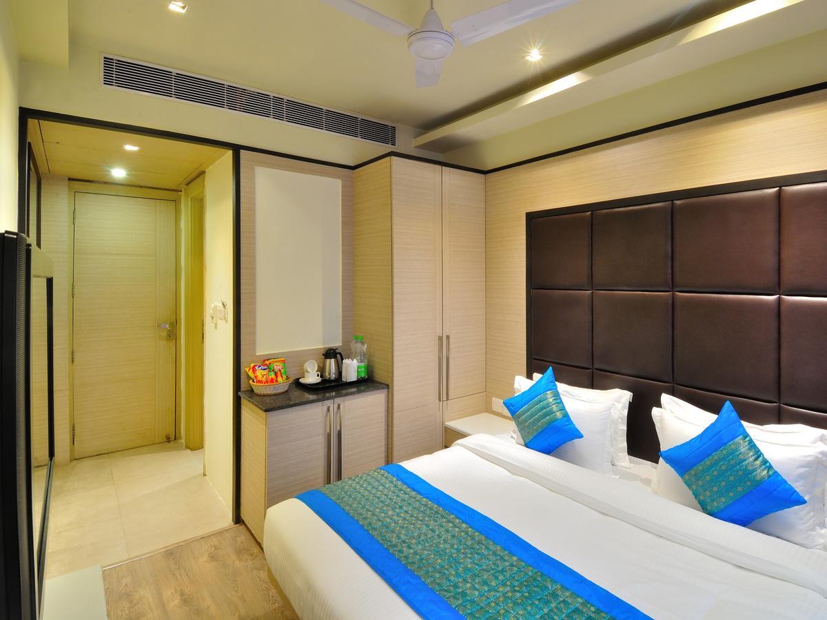 Hotel Royal Grand - Opposite Axis Bank East Patel Nagar Νέο Δελχί Εξωτερικό φωτογραφία