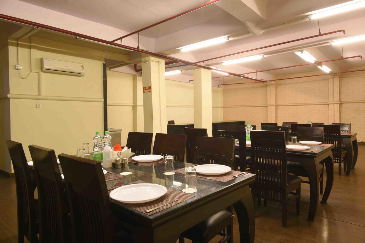 Hotel Royal Grand - Opposite Axis Bank East Patel Nagar Νέο Δελχί Εξωτερικό φωτογραφία