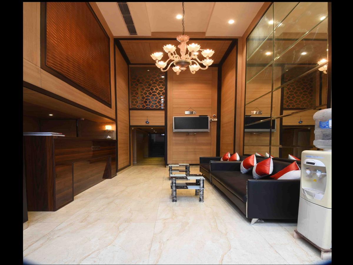 Hotel Royal Grand - Opposite Axis Bank East Patel Nagar Νέο Δελχί Εξωτερικό φωτογραφία