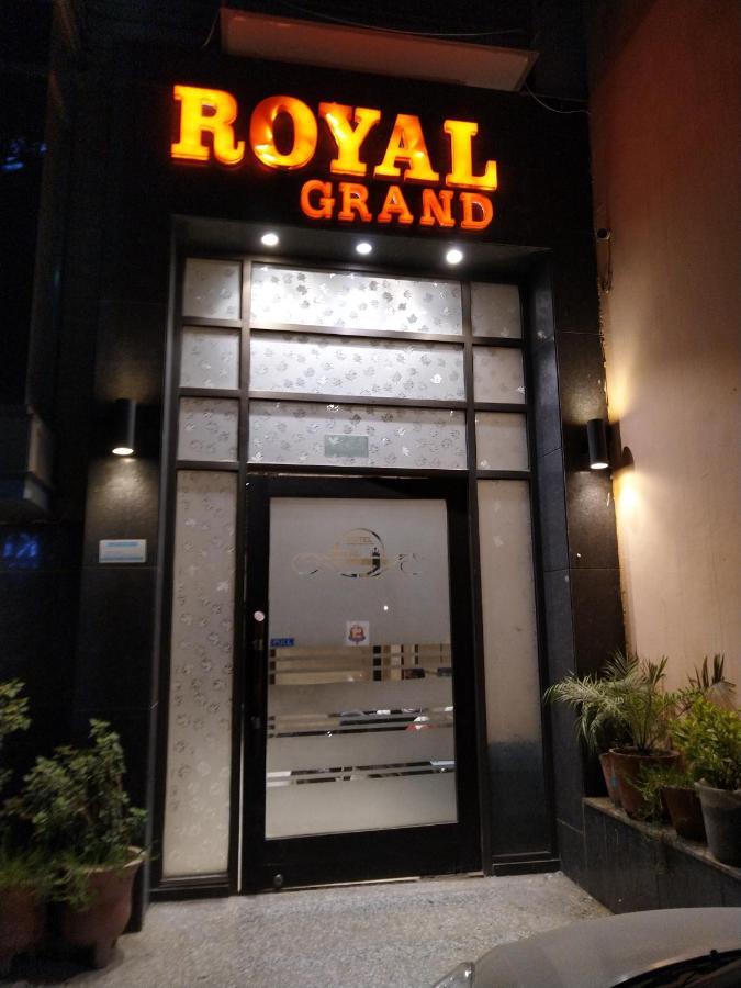 Hotel Royal Grand - Opposite Axis Bank East Patel Nagar Νέο Δελχί Εξωτερικό φωτογραφία