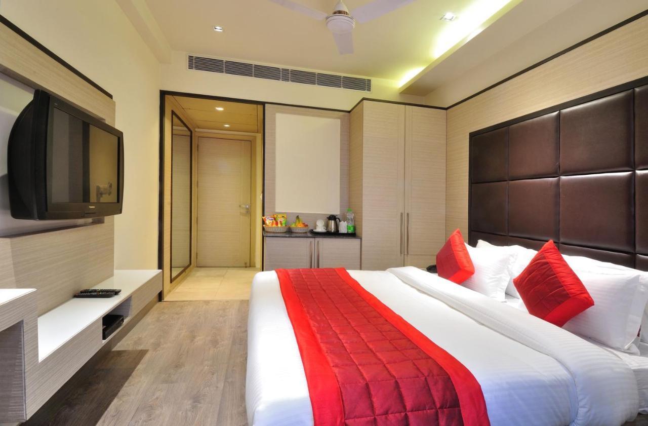 Hotel Royal Grand - Opposite Axis Bank East Patel Nagar Νέο Δελχί Εξωτερικό φωτογραφία